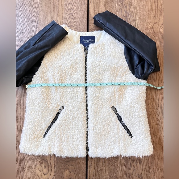 American Eagle Outfitters Black and Cream Teddy Jacket LARGE - Picture 11 of 14